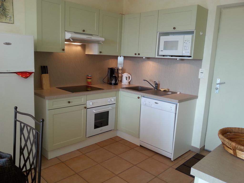 Gordes Le Bastidon Apartment ภายนอก รูปภาพ